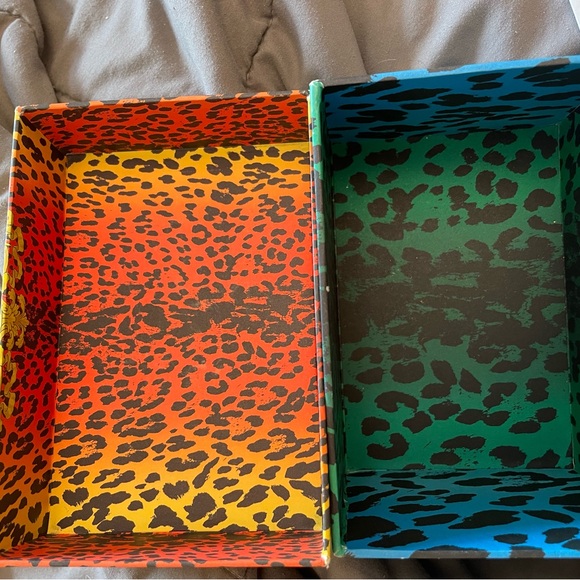 Versace for H&M Black and Gold Floral Women's braclet - Picture 6 of 9